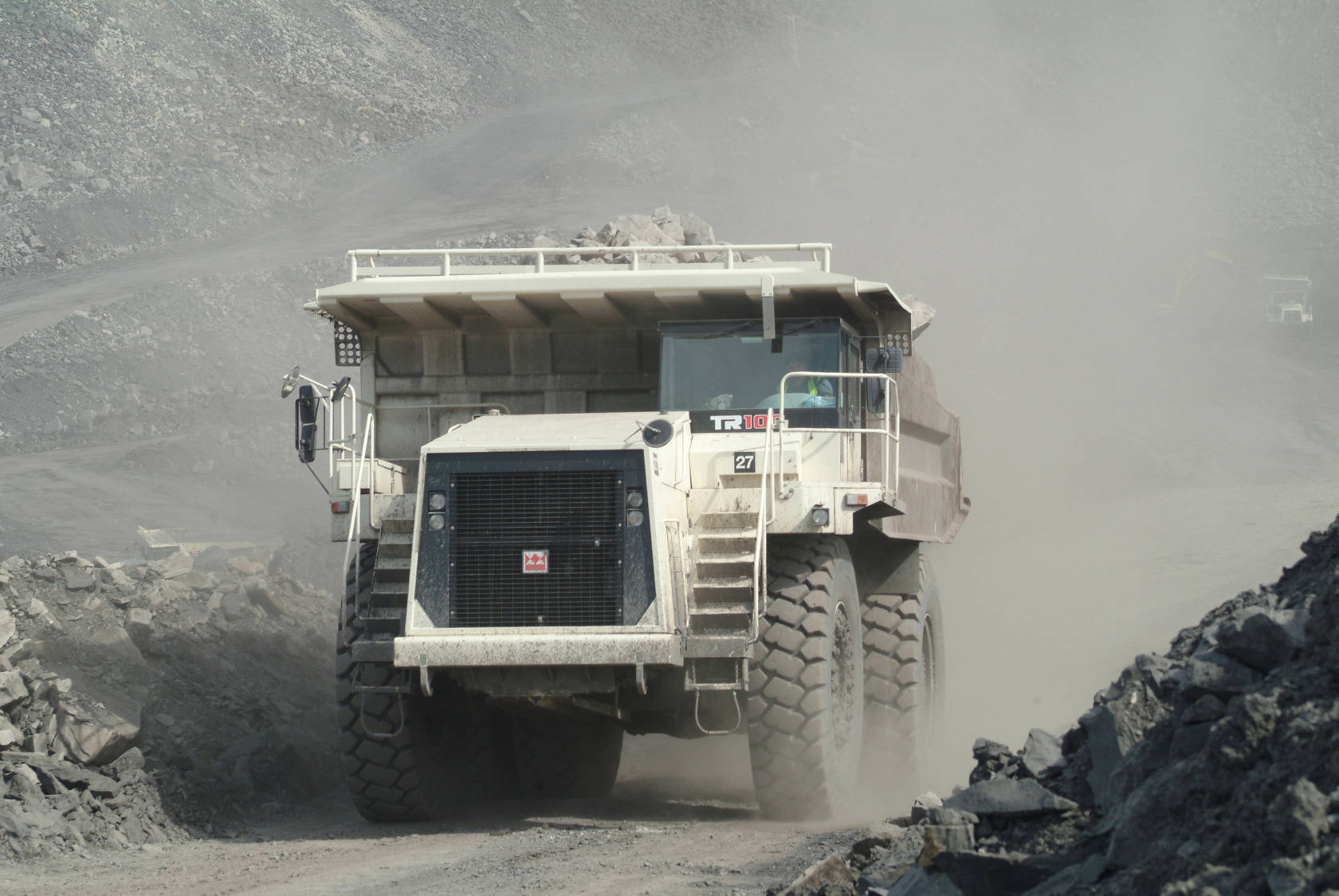  Terex Trucks  Made in Scotland Tradelink Publications