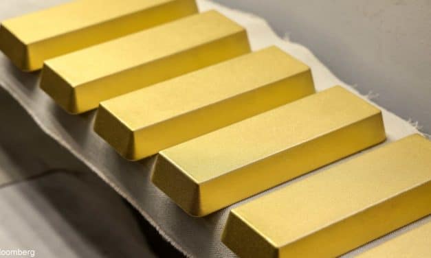 Chinese gold bugs lift price premium over world market to record