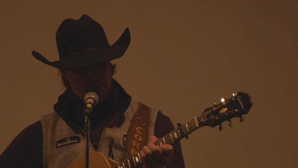 Corb Lund turns up volume over proposed coal mining in Crowsnest Pass area