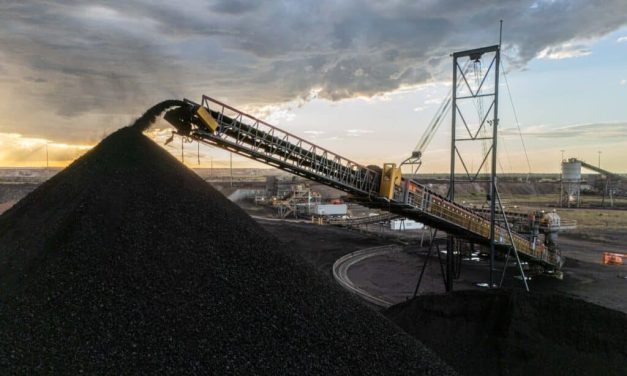 MacKellar secures $2bn contract at Carmichael mine