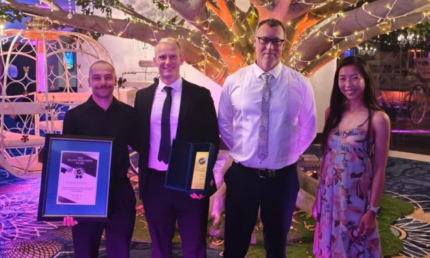 Komatsu and MX3 clinch safety award for heat stress management trial