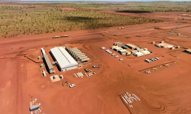 MinRes mining services crushes half-year record