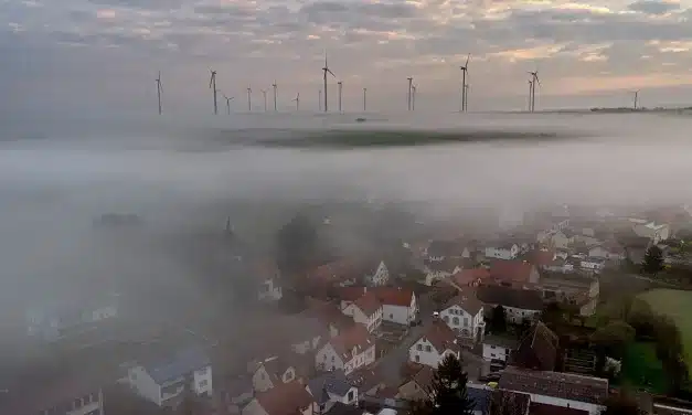 Solar and wind outpace coal as energy crisis fails to spark fossil fuel revival