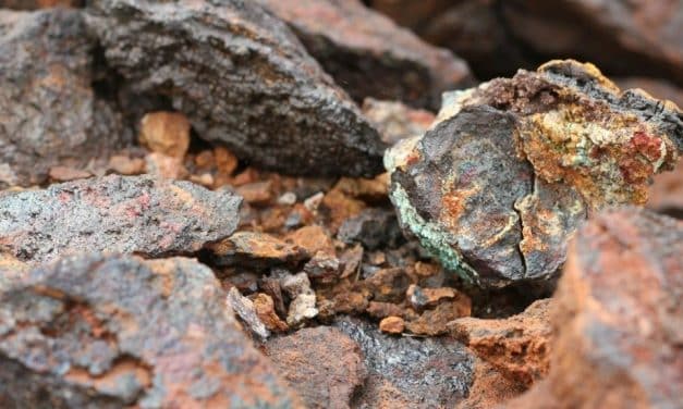 US copper price premium sinks on report that tariff plan stalls