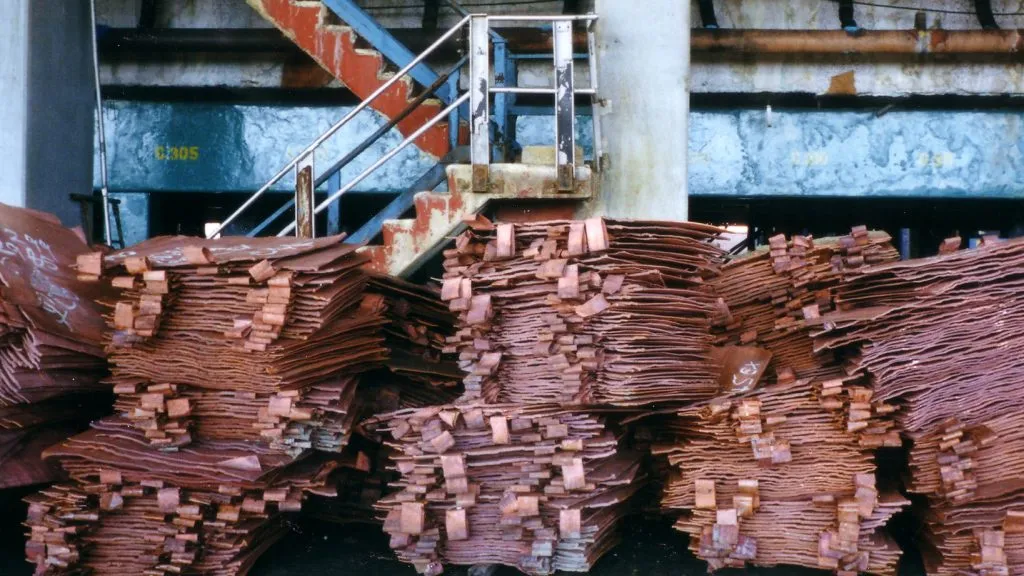 Copper price approaches record on strong Chinese demand